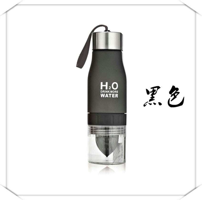 クリスマスギフト 650ml インフューザー ウォーターボトル プラスチック フルーツインフュージョン 子供用 ドリンク アウトドア スポーツボトル ジュース レモン ポータブルケトル