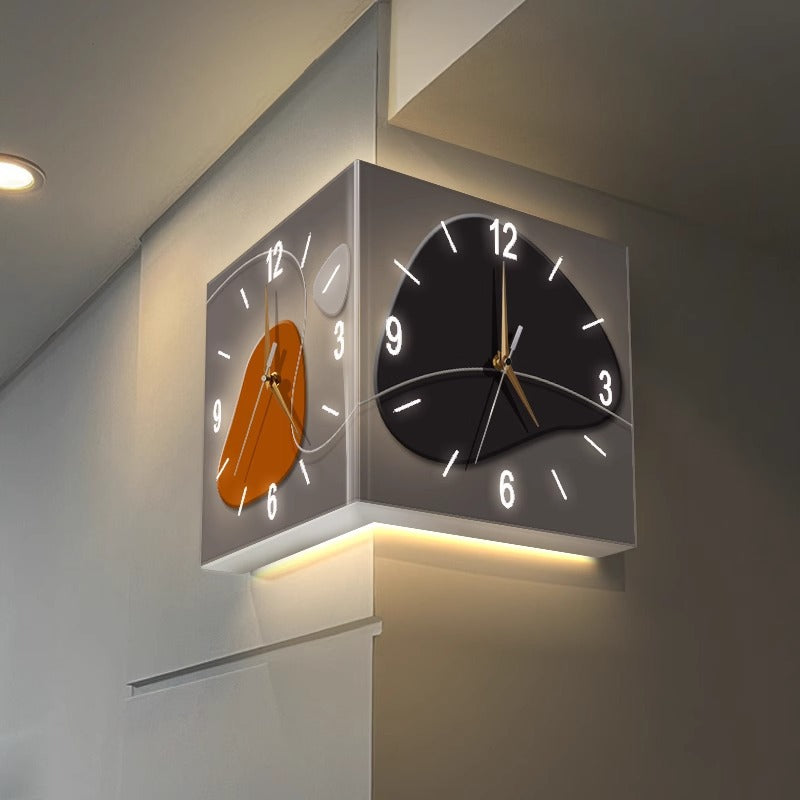 壁掛け時計リビングルーム2024新しいクリエイティブ時計壁ランプパンチフリーコーナークロックコーナークロックネットセレブ両面時計