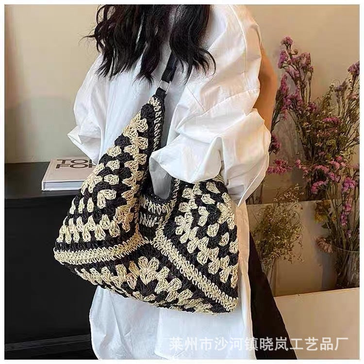 新しいスタイルの小さな新鮮な甘いスタイルの編み込みストローバッグファッショナブルなインスタイルトレンディなレディースバッグショルダーバッグペーパーロープバッグ