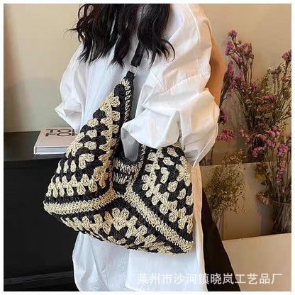 新しいスタイルの小さな新鮮な甘いスタイルの編み込みストローバッグファッショナブルなインスタイルトレンディなレディースバッグショルダーバッグペーパーロープバッグ