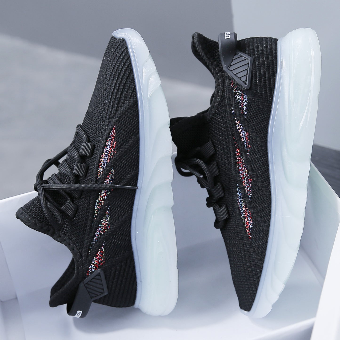 通気性メッシュスニーカー レディース 夏 新作 韓国風 カジュアルランニングシューズ 小さめホワイト 快適