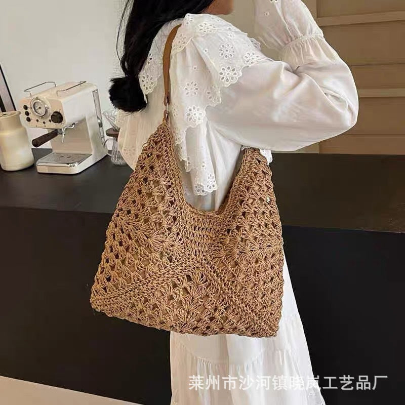 新しいスタイルの小さな新鮮な甘いスタイルの編み込みストローバッグファッショナブルなインスタイルトレンディなレディースバッグショルダーバッグペーパーロープバッグ